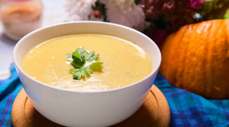 суп-пюре из тыквы с курицей со сливками